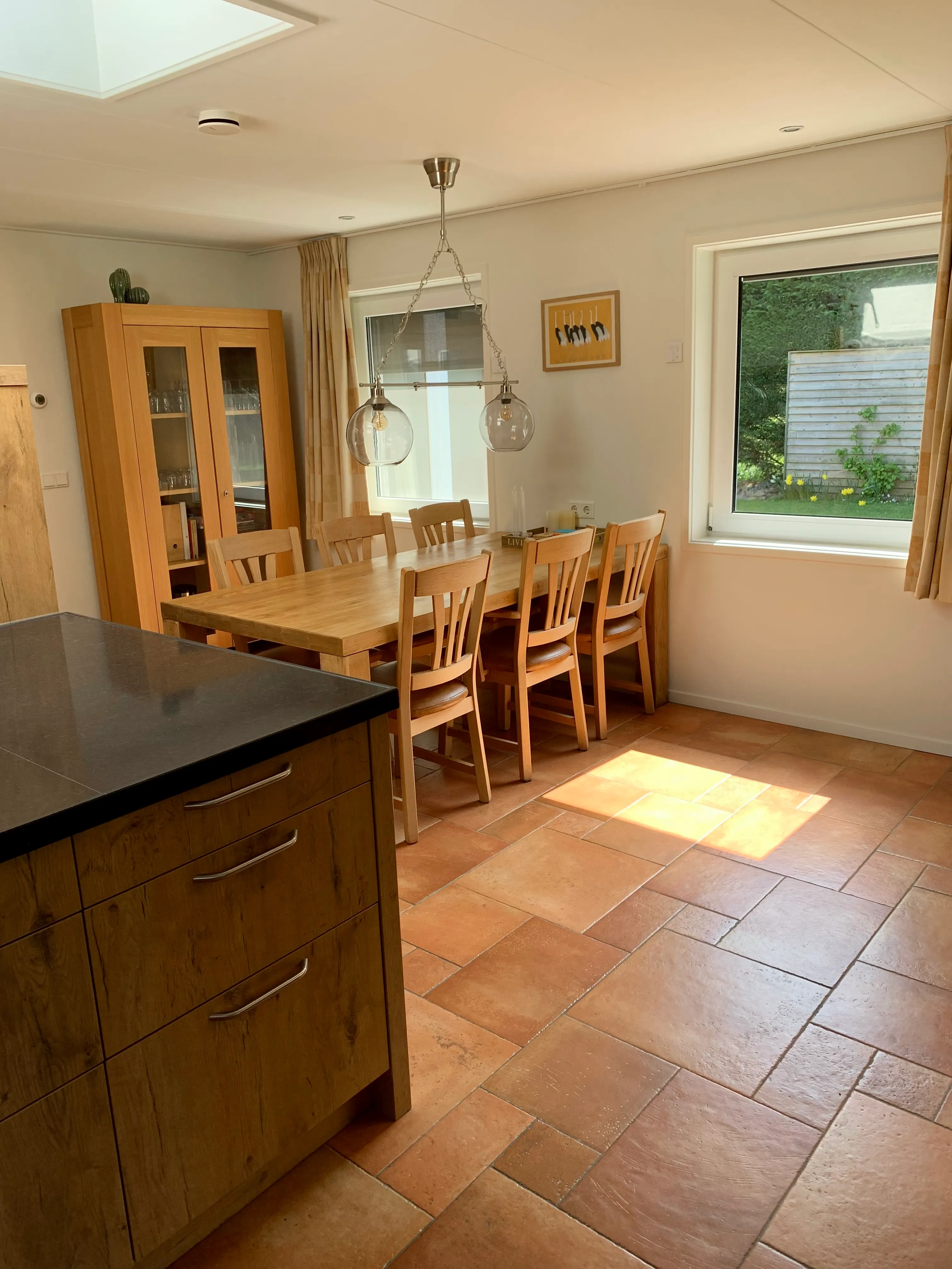 Eettafel van vakantiehuis Hesselte